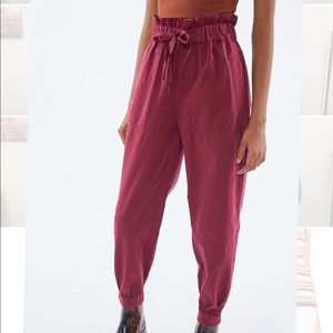 UO Red High Waisted Paperbag Joggers SizeM